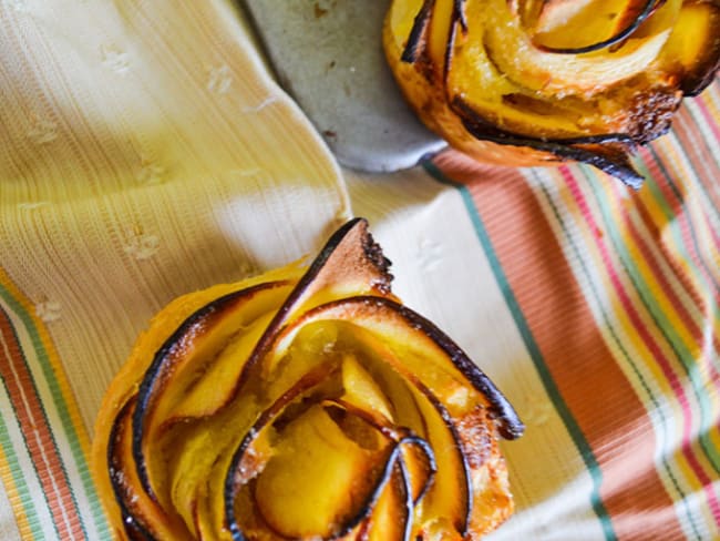 Roses des rois aux pommes et à la crème d’amande