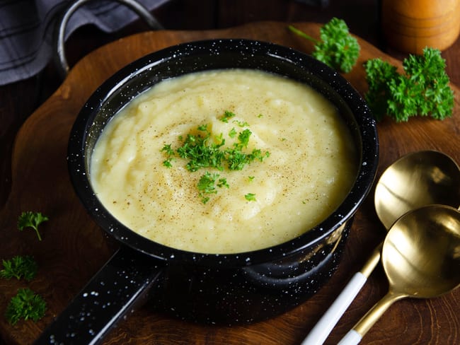 Soupe veloutée de panais et poireaux