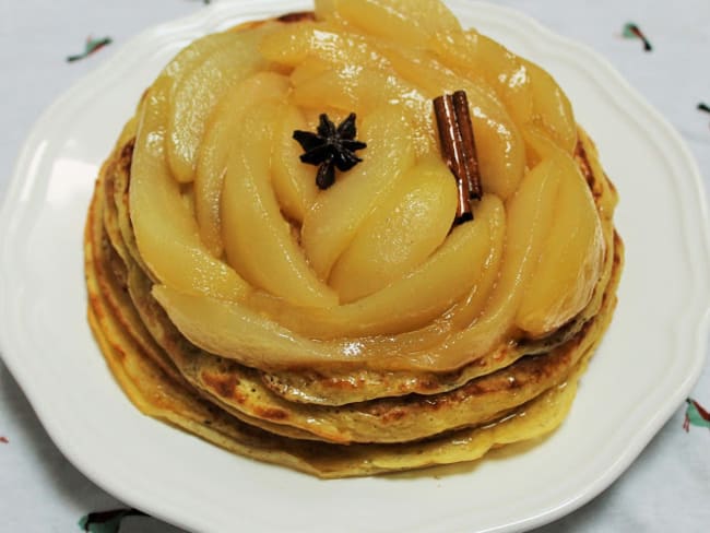 Pancakes et Poires au sirop épicé