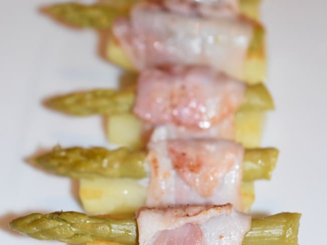 Pomme de terre en sushi d'asperge