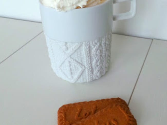 Café latte aux épices speculoos