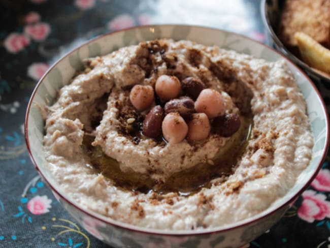 Houmous et haricots azuki fumés