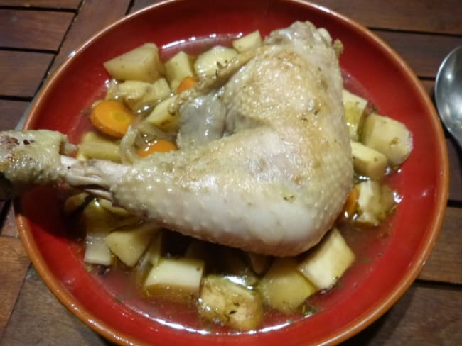 Soupe de poulet aux légumes d'hiver