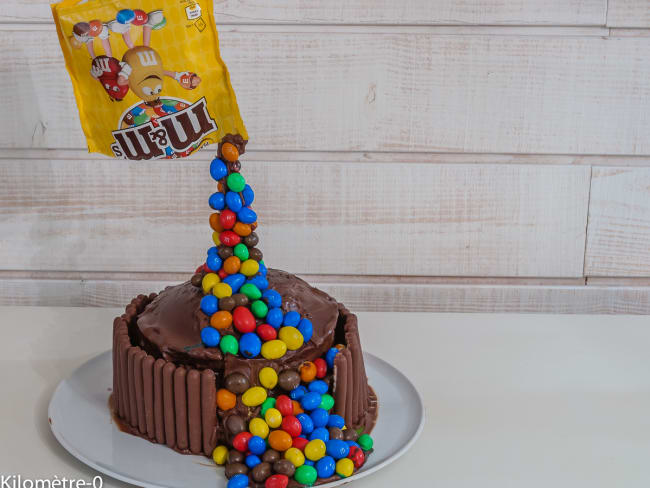 Gravity cake