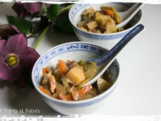 Potée de chou chinois aux carottes et pommes de terre à la chinoise