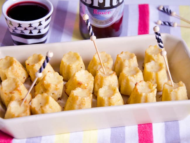 Mini cannelés salés au chou-fleur