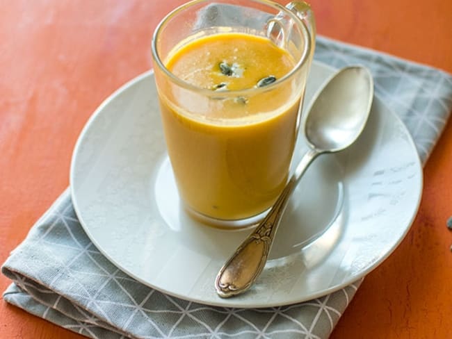 Velouté de courge butternut au roquefort