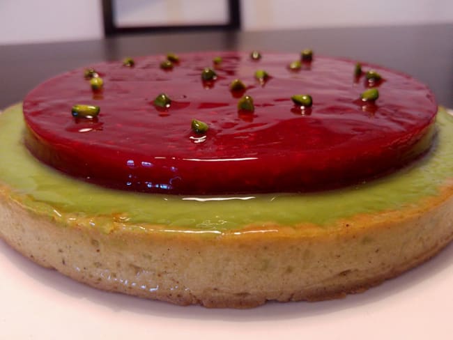 Tarte pistache framboises basilic