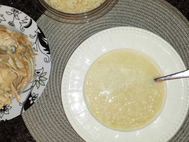 Kotopoulo avgolemono soupa