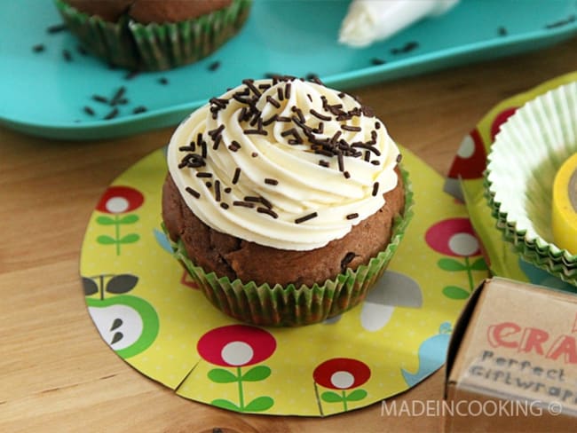 Cupcake chocolat et aux pépites de chocolat