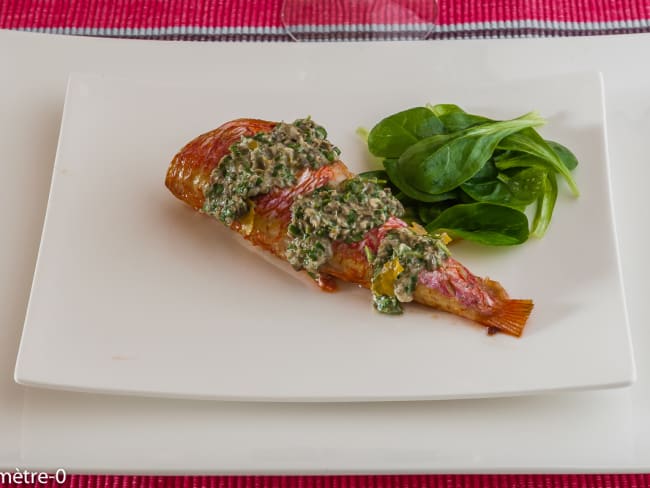 Rougets grillés à l'italienne, anchois et câpres