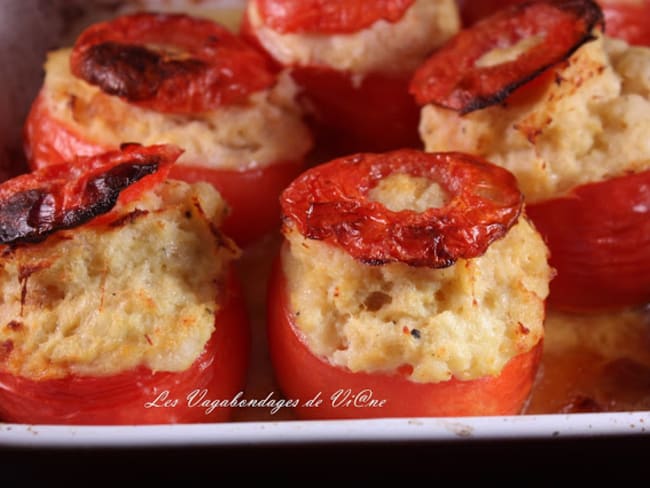 Tomates farcies aux pommes de terre, crevettes et cabillaud