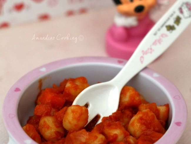 Gnocchi à la sauce tomate, carotte et oignon