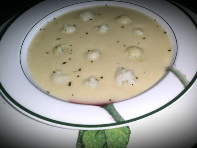 24KB 2001 null null null 3 3 6 3 2003 null 36AtA5fHnir6TM