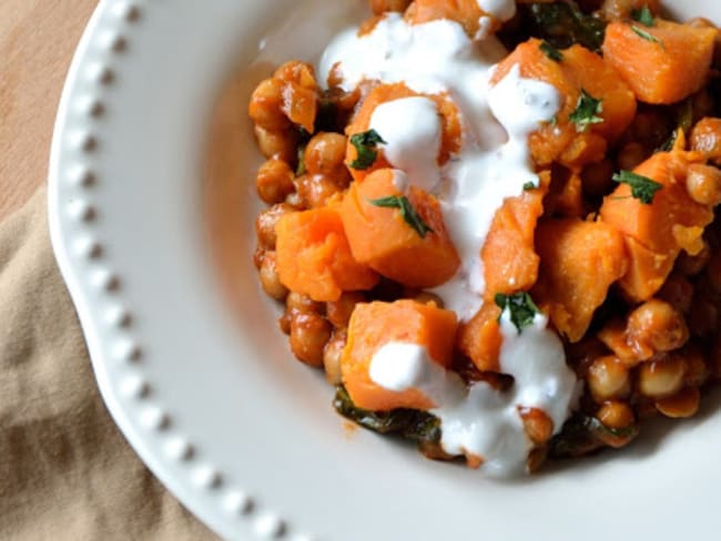 Pois chiches, épinards et patates douces au miel, de Yotam Ottolenghi