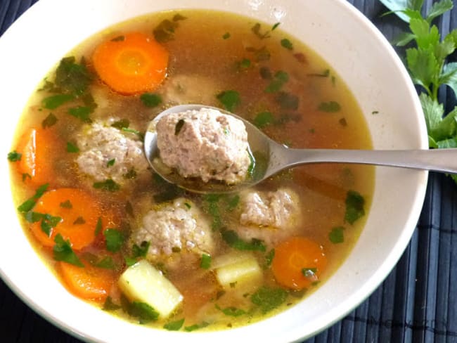 Soupe de boulettes de porc