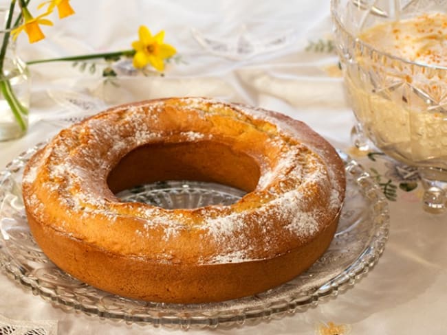 Le gâteau moulé du dimanche et sa crème Mauricette