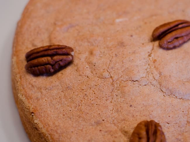 Gâteau moelleux aux noix de pécan fourré au Nutella