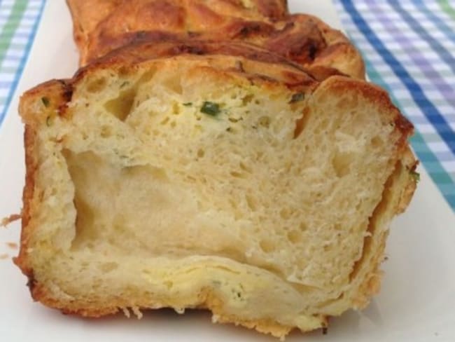 Brioche feuilletée à l’ail des ours et au Comté