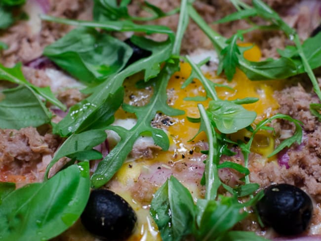 Pizza "presque" niçoise