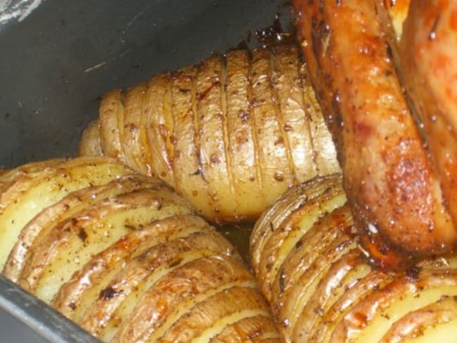 Pommes de terre à la suédoise et poulet rôti