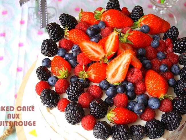 Naked cake aux fruits rouges (layer cake tout nu)