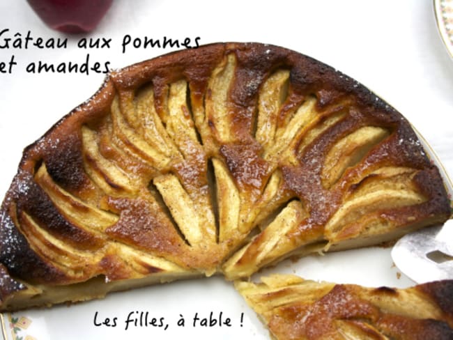 Gâteau aux pommes et amandes