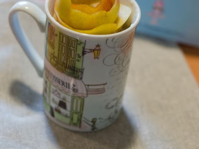 Mug cake léger à la compote de pommes