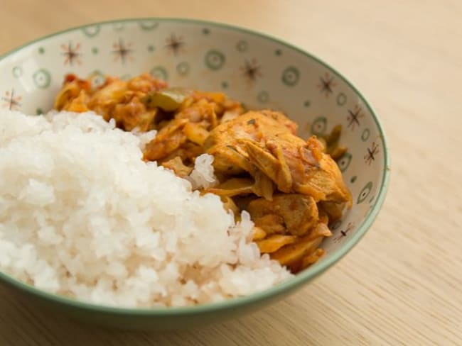 Riz de konjac façon poulet aux poivrons : une recette à IG bas