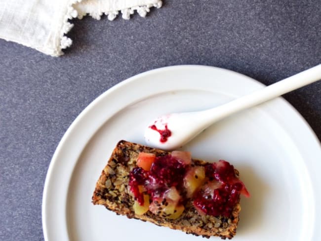 Confiture sans sucre aux graines de chia, fruits rouges et kiwi