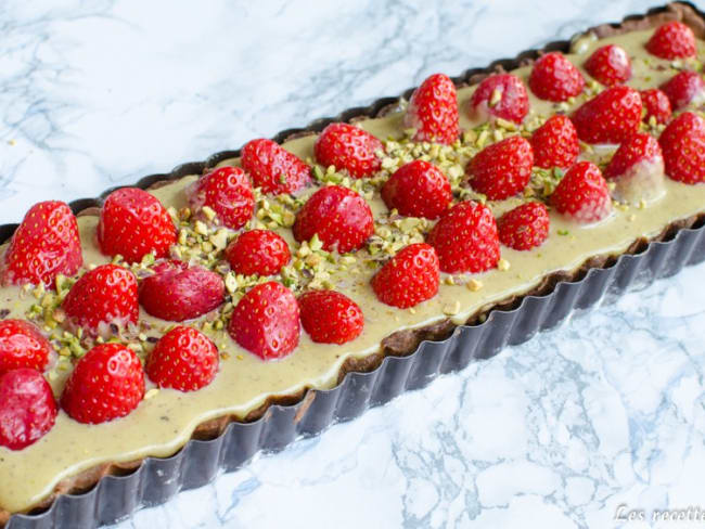 Tarte aux fraises et à la pistache pour le dessert