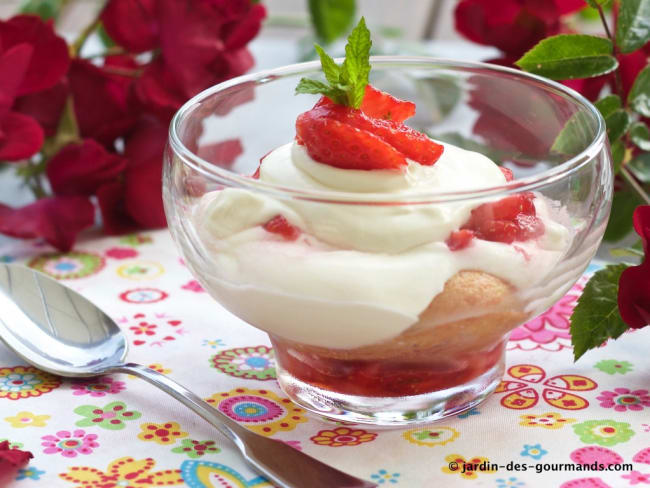 Fraises en verrines façon Tiramisu