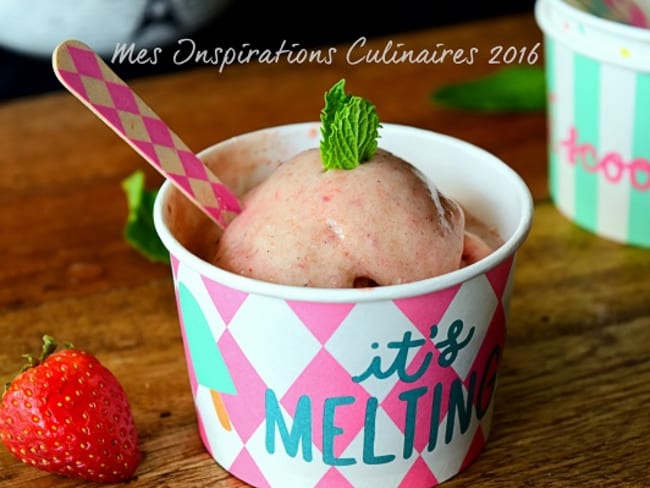 Glace aux fraises avec 2 ingrédients