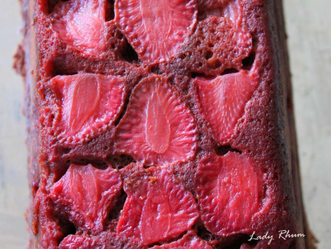 Gâteau au chocolat et aux fraises