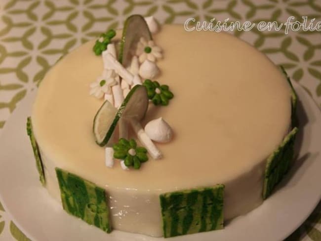 Entremet citron vert et coco, et framboises