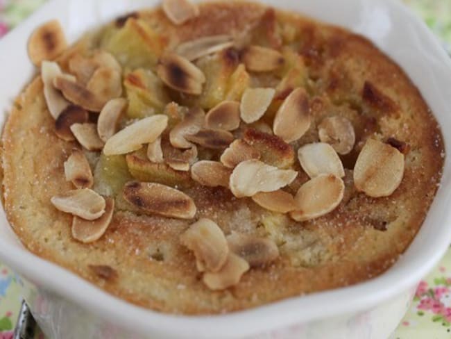 Clafoutis aux pommes caramélisés