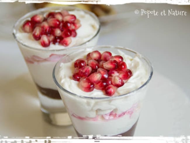 Verrines gourmandes aux fraises, grenade et Géranium Bourbon