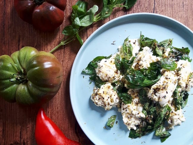 Tomates Mozzarella marinées aux saveurs d'été