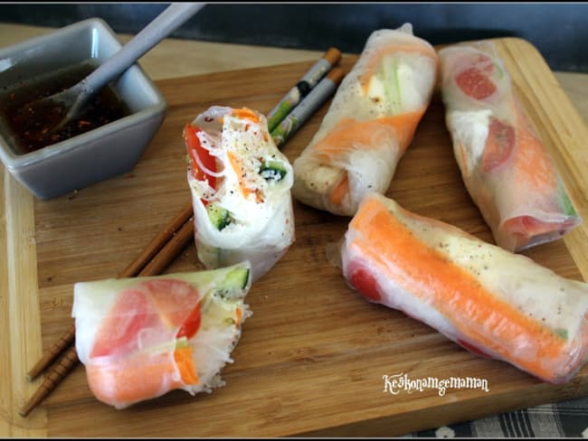 Rouleaux de printemps au chèvre frais, sauce sésame satay