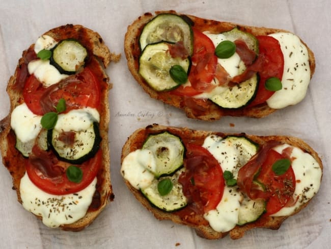 Bruschettas aux saveurs italiennes