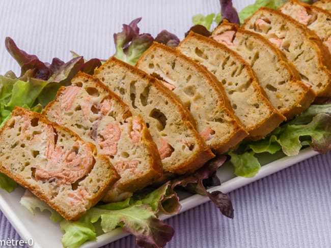 Cake anisé au saumon et à l'aneth