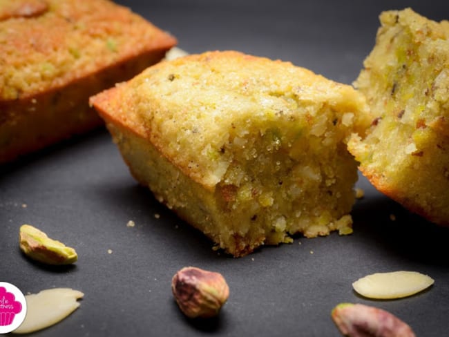 Financiers à la pistache et aux amandes