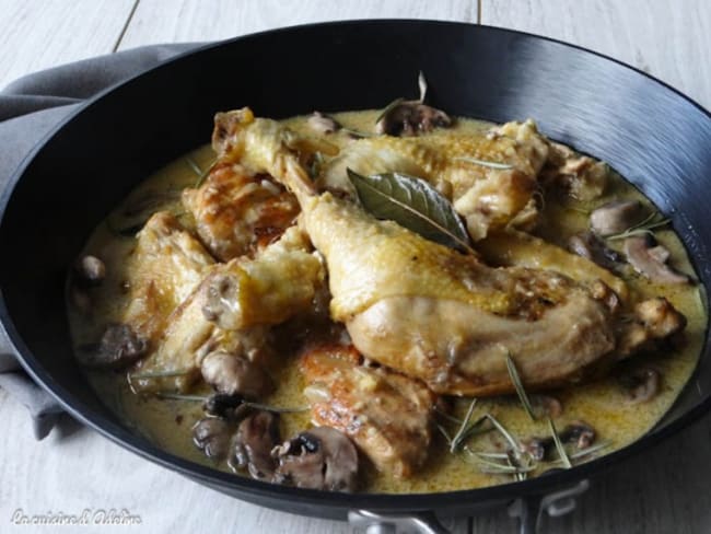 Coq au riesling à servir avec des spaëtzele ou du riz