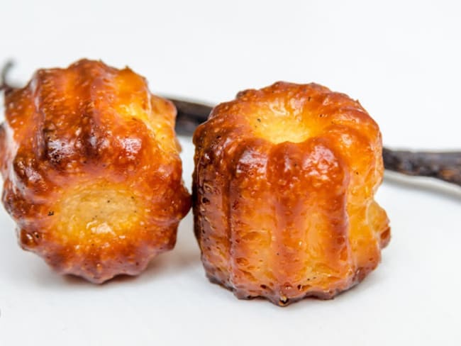 Cannelés de Bordeaux à la vanille et au Rhum