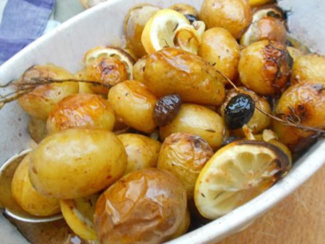 Pommes de terre au citron et aux olives