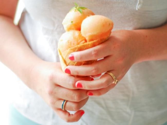 Sorbet melon et verveine, à la sorbetière ou turbine à glace 