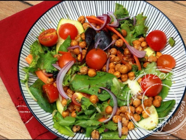 Salade de pois chiches croustillants et sa vinaigrette au citron, ail et cumin