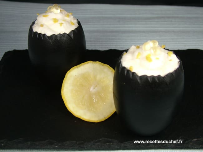 Mousse citron perles de yuzu limoncello façon Lemon syllabub