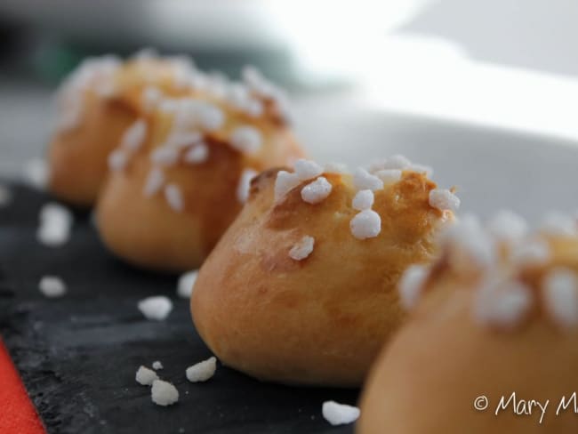 Petites Brioches au sucre