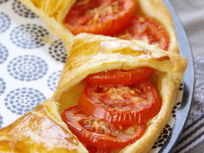 Tarte soleil tomates et moutarde aux noix